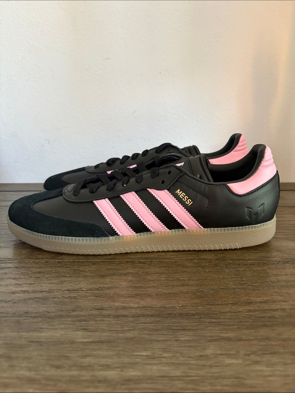 NIB [adidas] Samba Messi Indoor Soccer Shoes Sneakers Pink/Black Men’s 12 - Picture 9 of 15